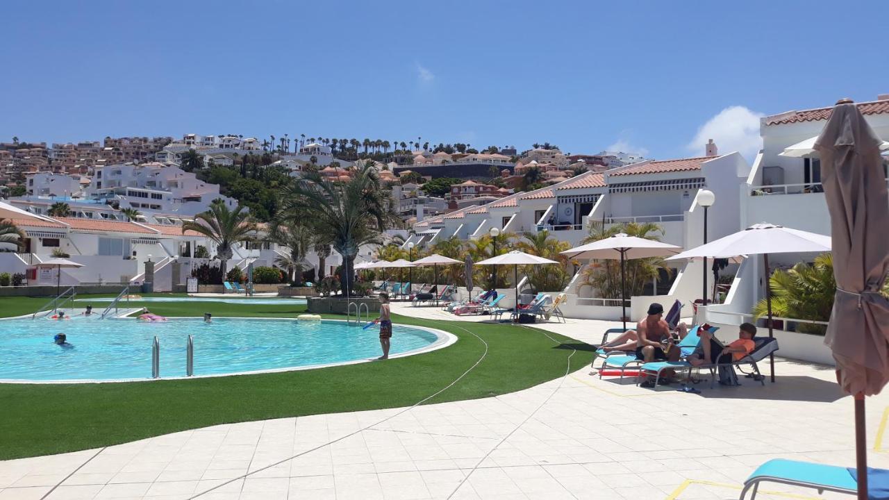 Hotel Malibu Park Адехе Екстер'єр фото