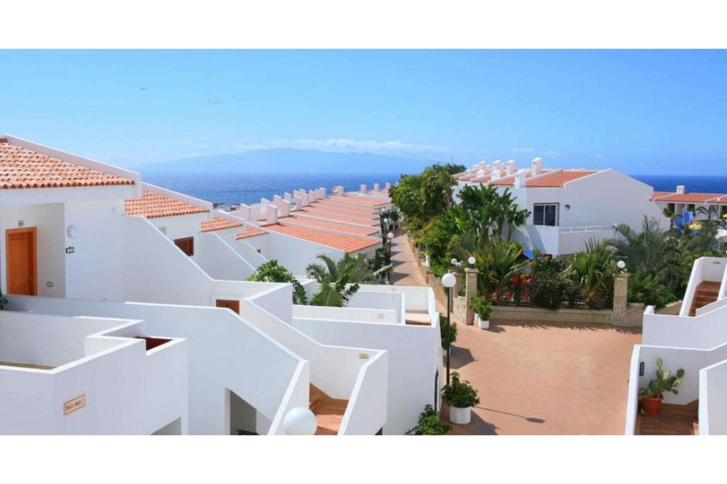 Hotel Malibu Park Адехе Екстер'єр фото