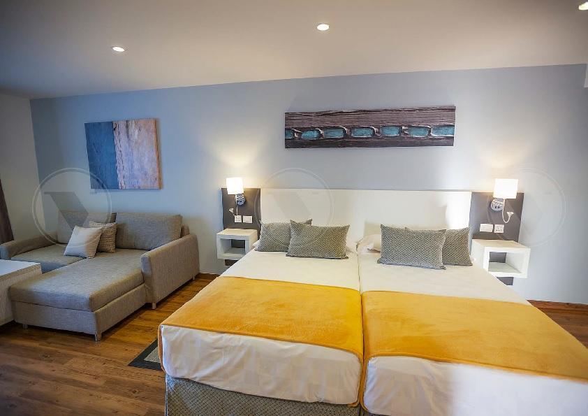 Hotel Malibu Park Адехе Екстер'єр фото